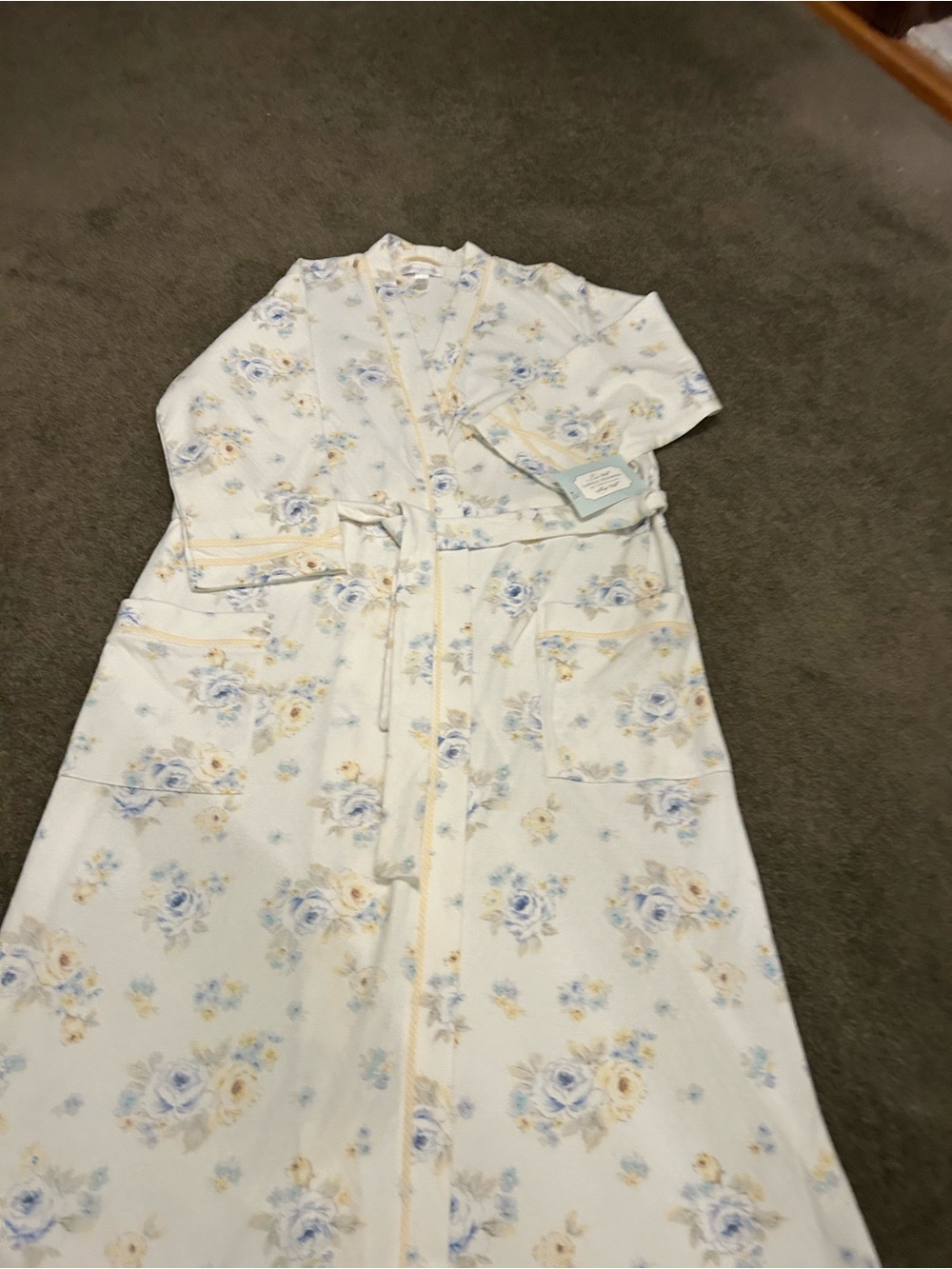 Floral Blue & Cream Long Robe